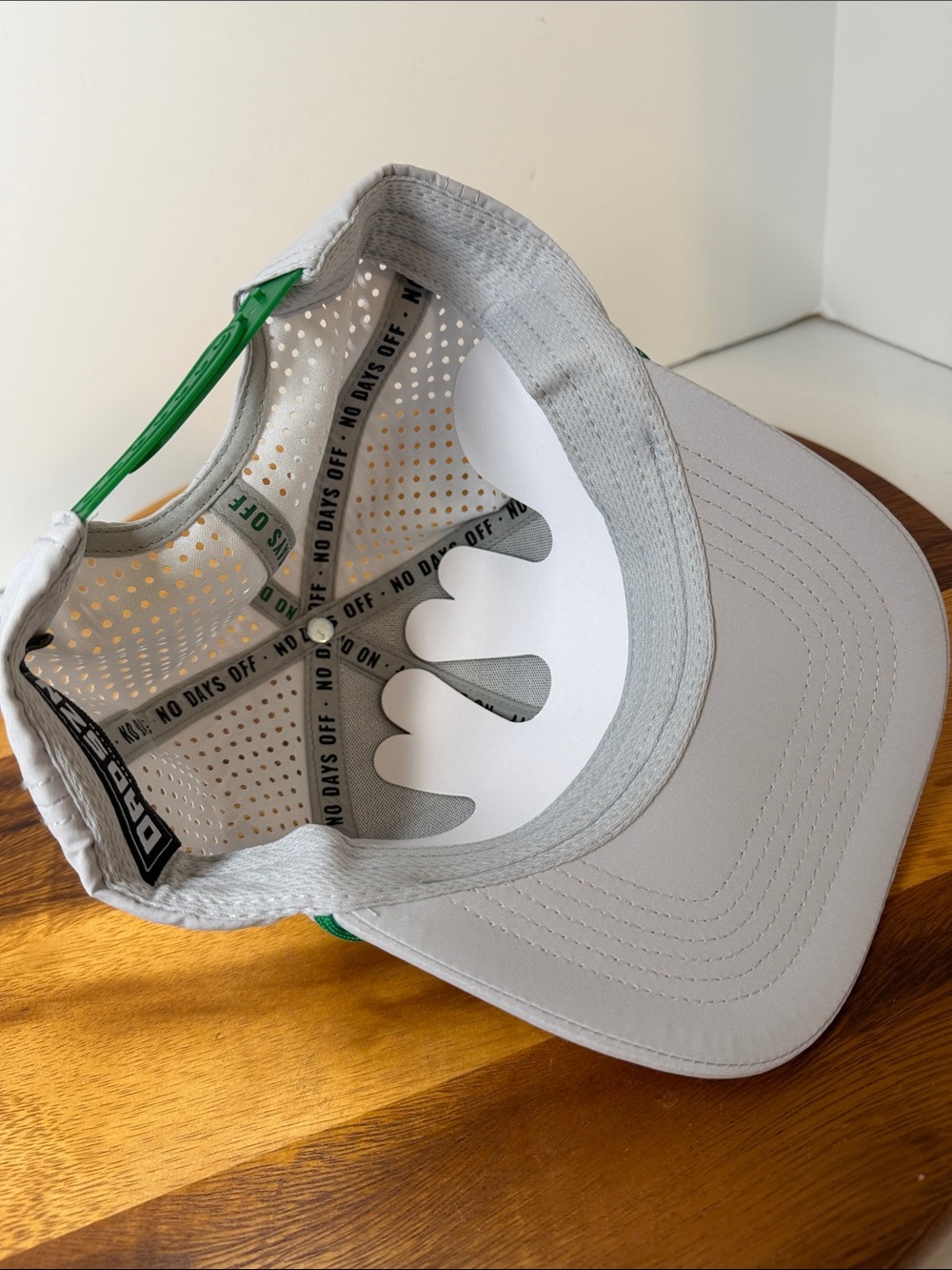 New Dad SZN Modern Performance Rope Hat, 6 Panel SnapBack, NWOT, Grey & Green - Picture 7 of 8